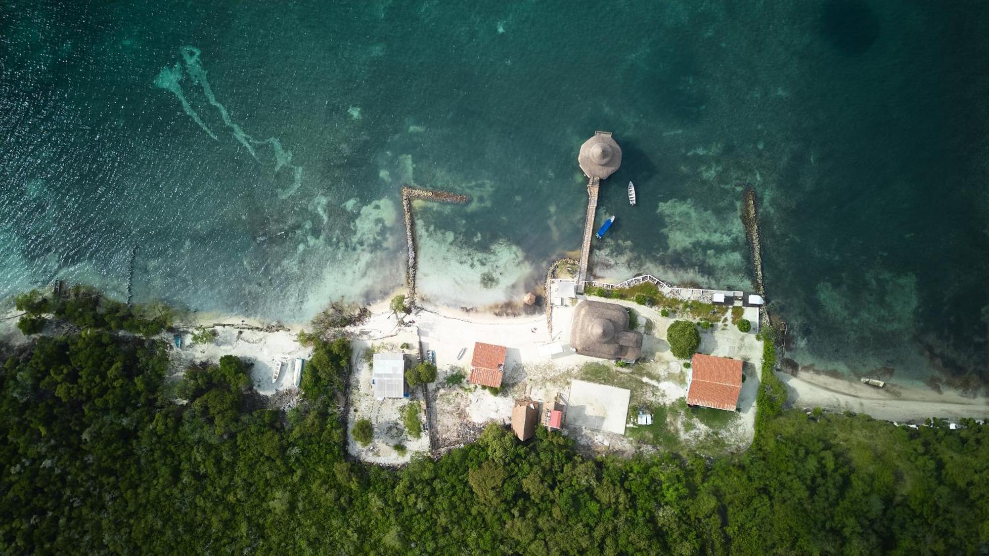 Отель El Embrujo Tintipan Tintipan Island Экстерьер фото